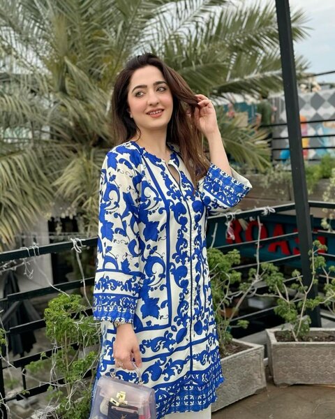 Woman's Stylish 2 Pcs Printed Shirt and Trouser