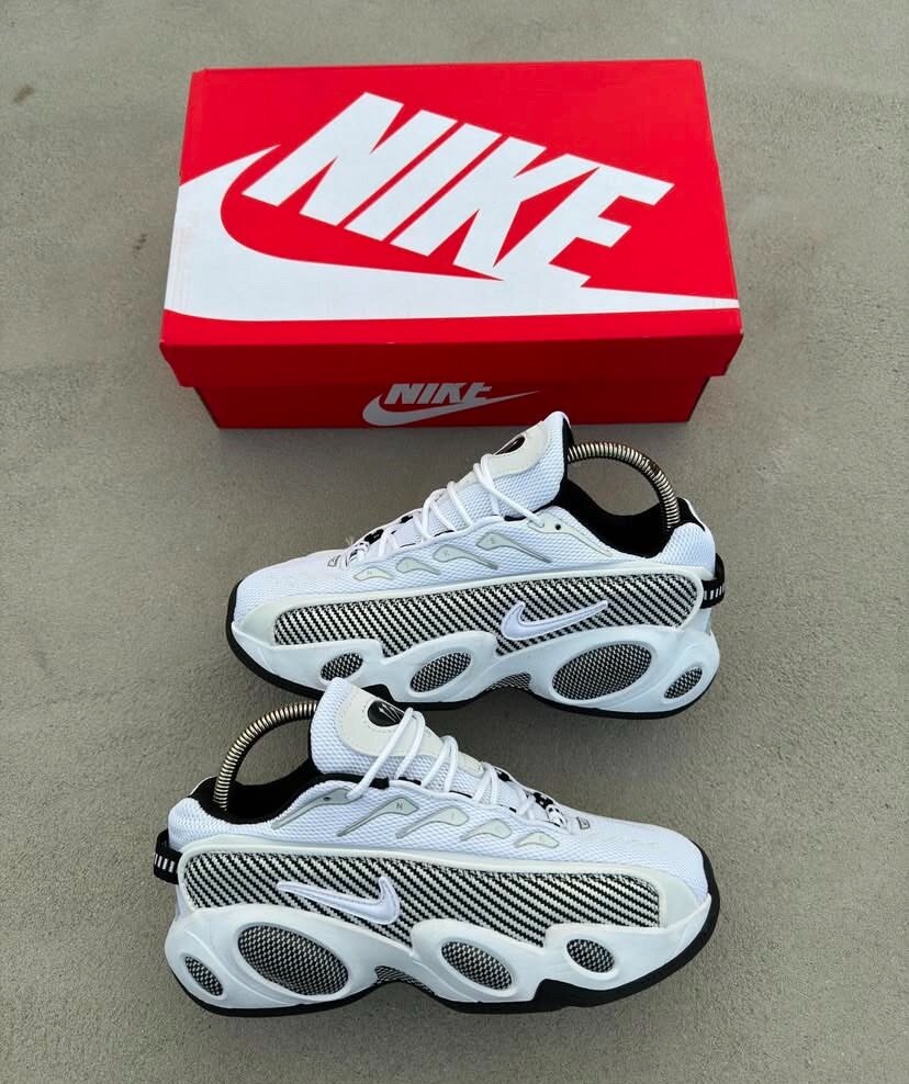 ️NIKE  NOCTA GLIDE ( Certifié avec carton)