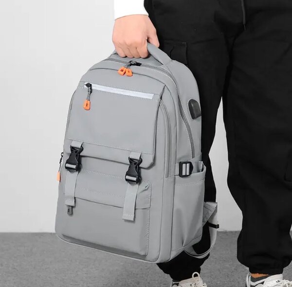 Sac à dos résistant polyvalent