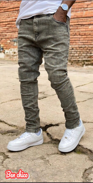 Jean slim homme moderne