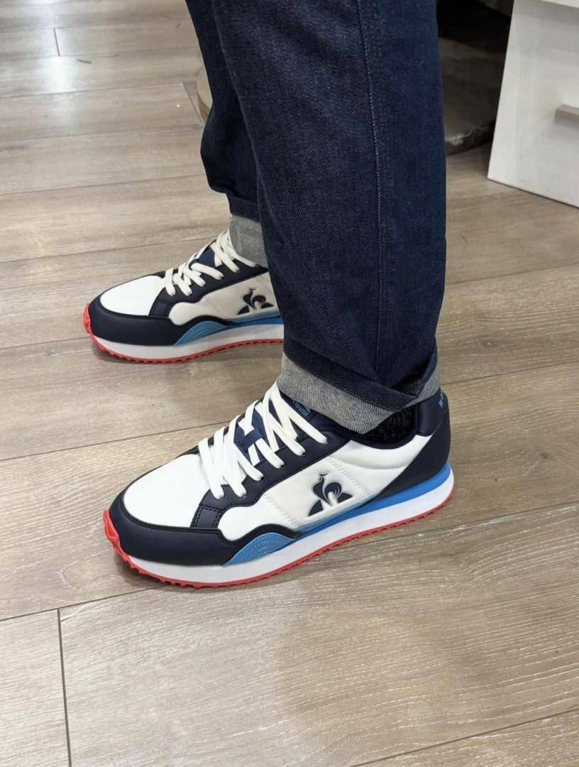 Baskets sport élégantes homme