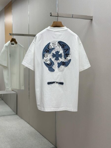 T-shirt imprimé tendance