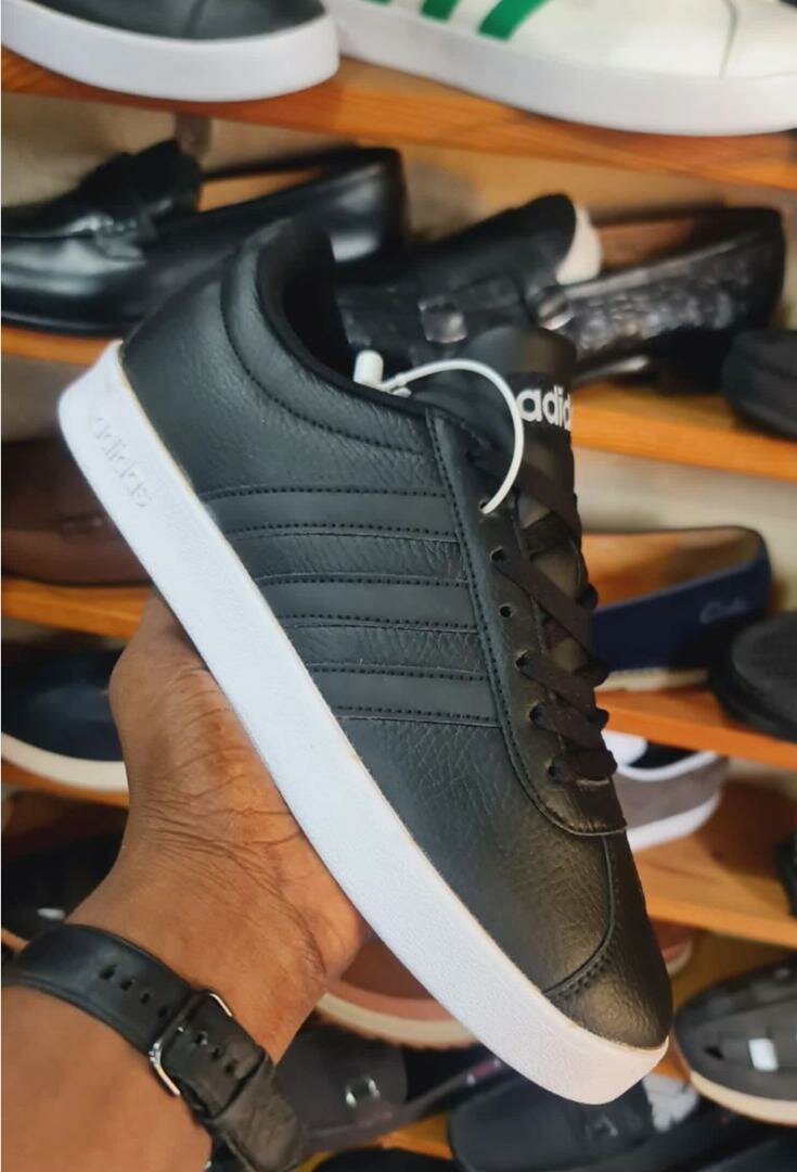 Chaussure Adidas homme