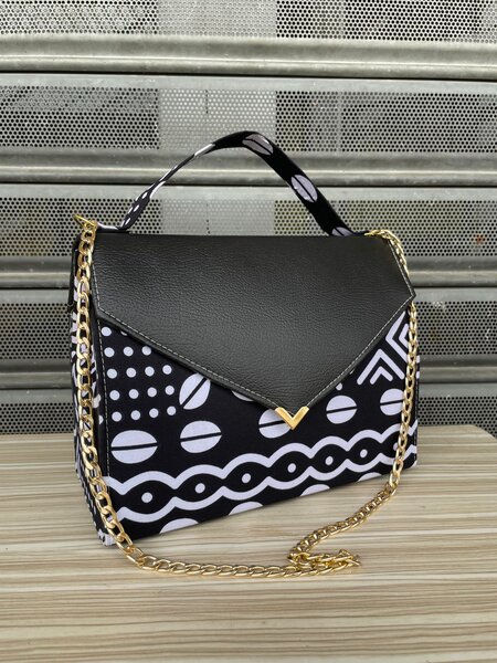 Sac à main chic en chaîne