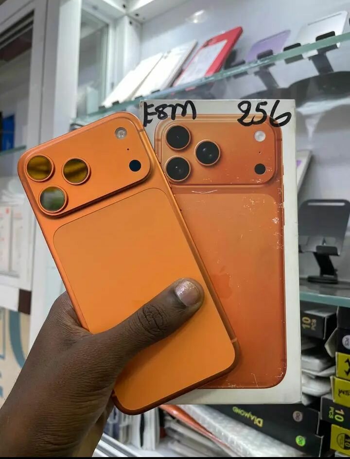 Smartphone Pro Max Orange