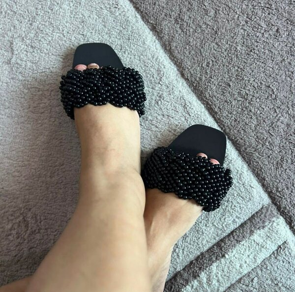 Ladies quality slides