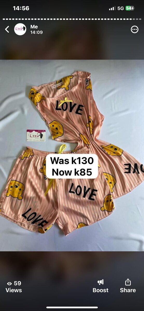 ensemble de nuit (short + T-shirt)