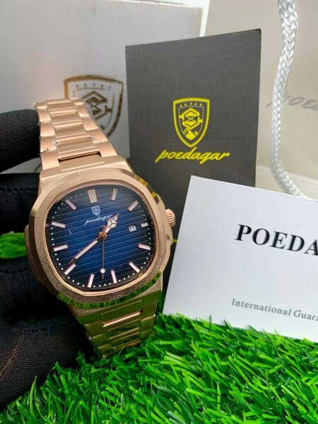 Montre homme dorée Poedagar
