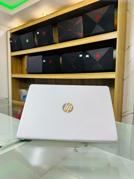 HP LAPTOP 15-DY0XXX