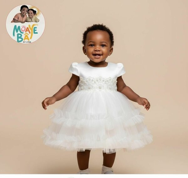 Robe Baptême Bébé Élégante