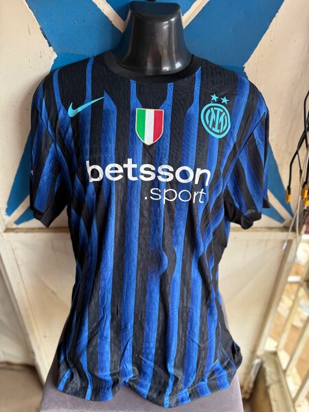 Maillot de foot club officiel