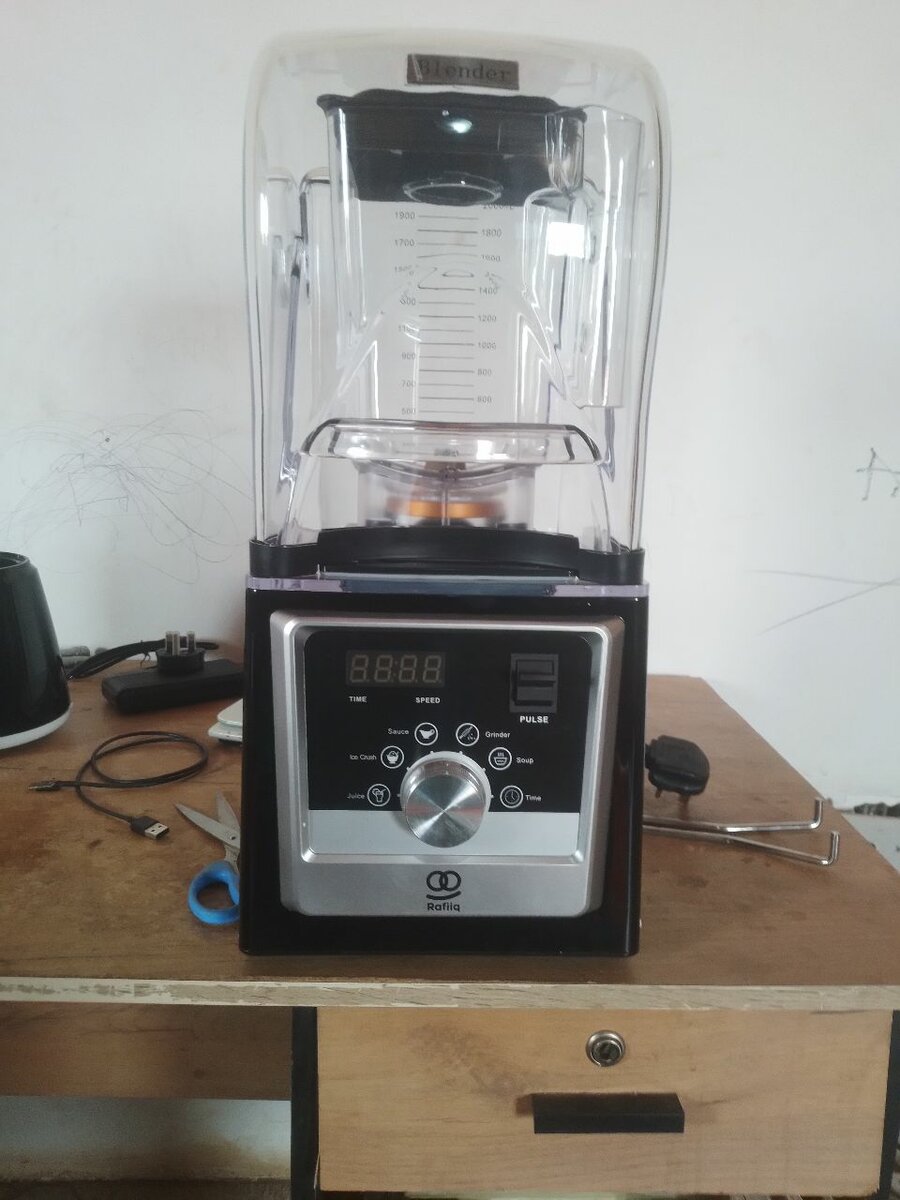 Sound insulation blender