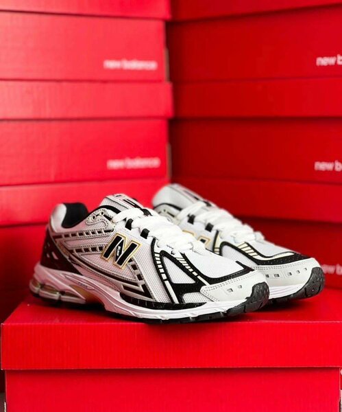 New Balance 1906