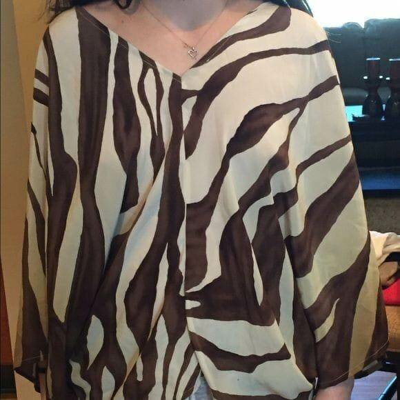 Tunique élégante à motifs