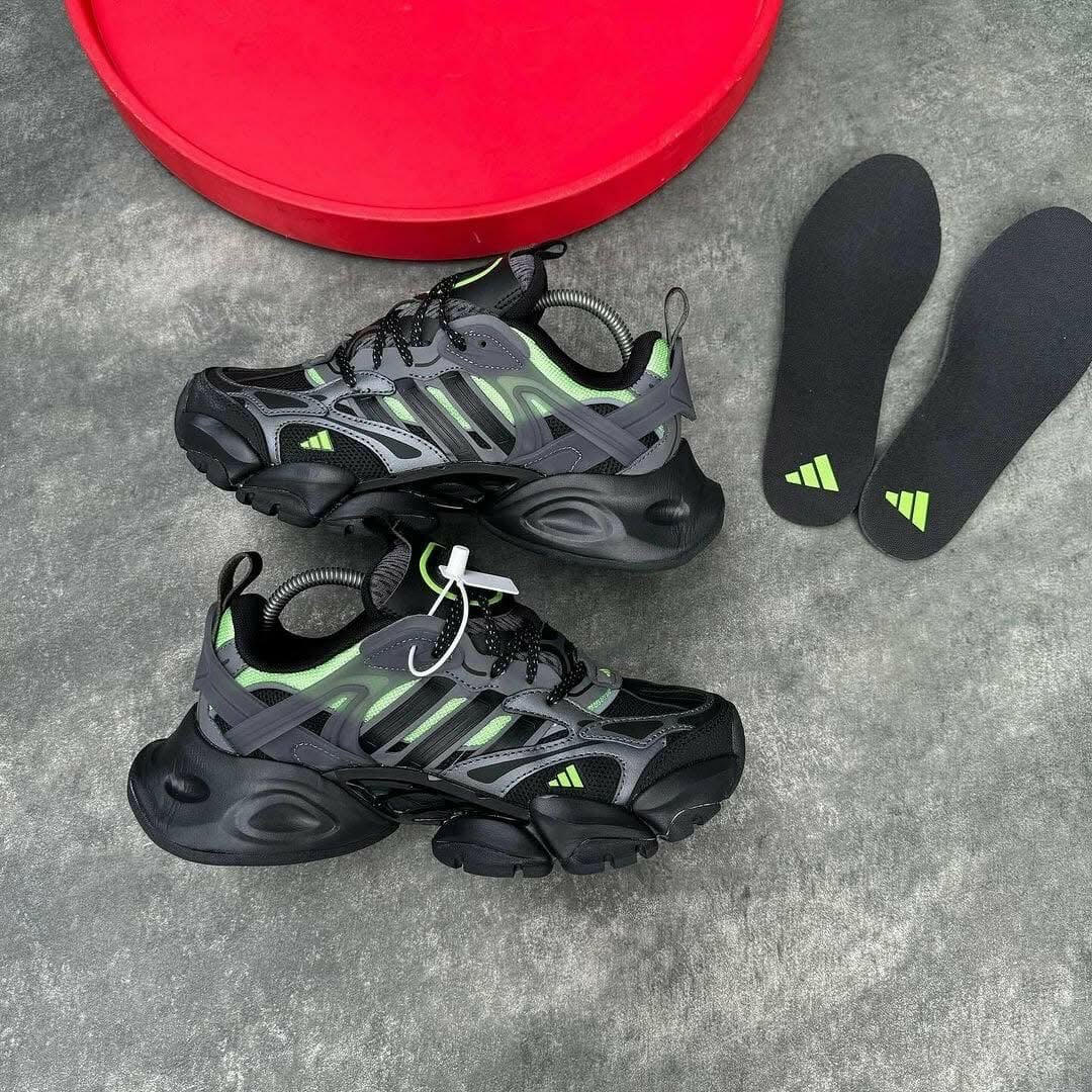 ADIDAS CLASSIC  SNEAKER