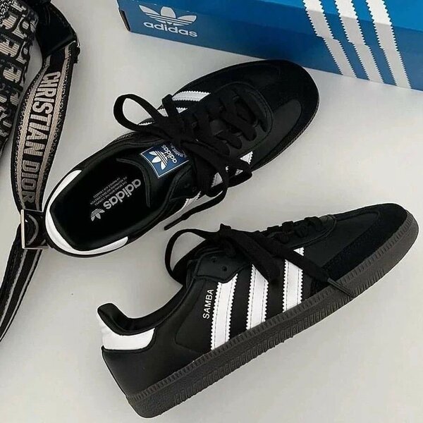 Adidas samba