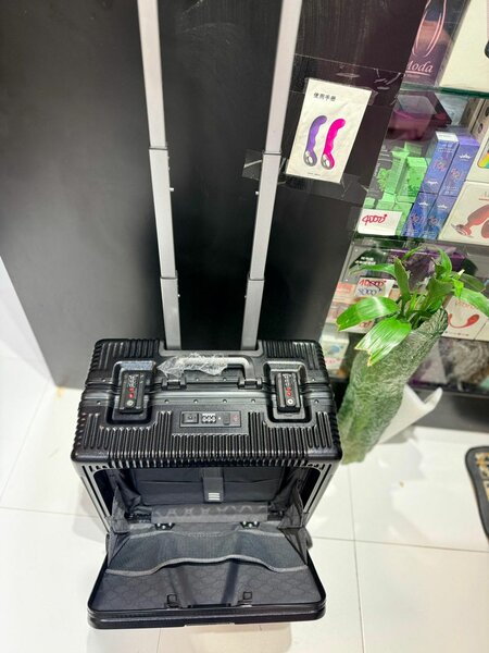 Valise Rigide à Roulettes