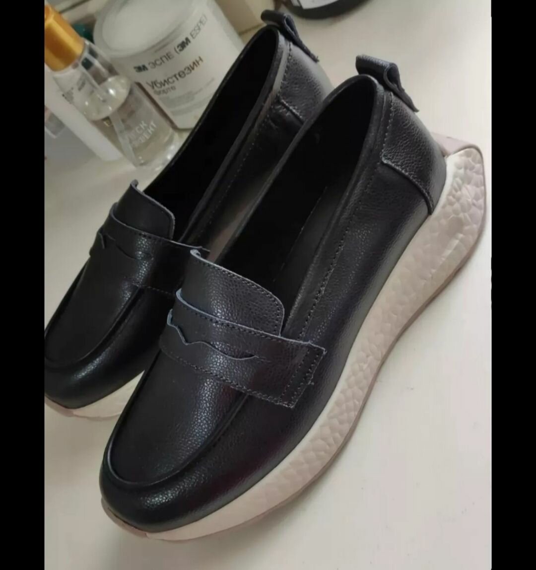 Лоферы новые 38 размера