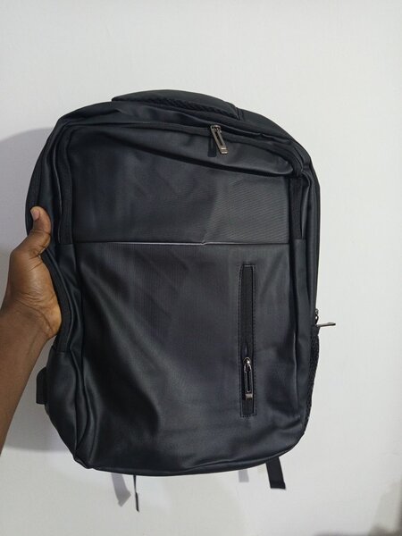 Sac à dos moderne résistant