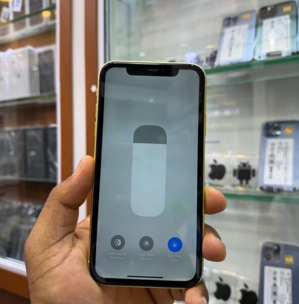 iPhone 11 Jaune 64GB