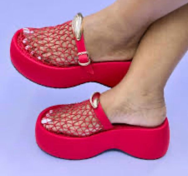 Sabots modernes en maille