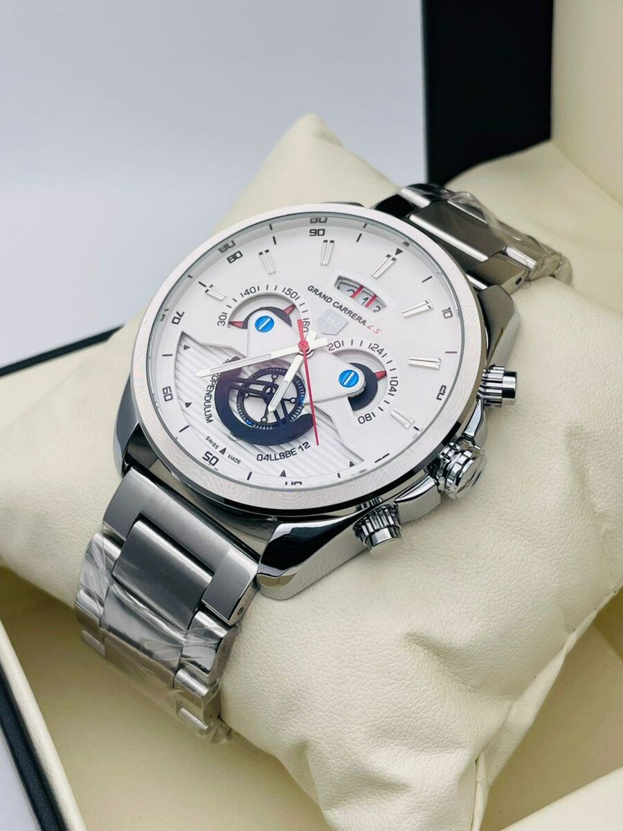 Montre chronographe élégante