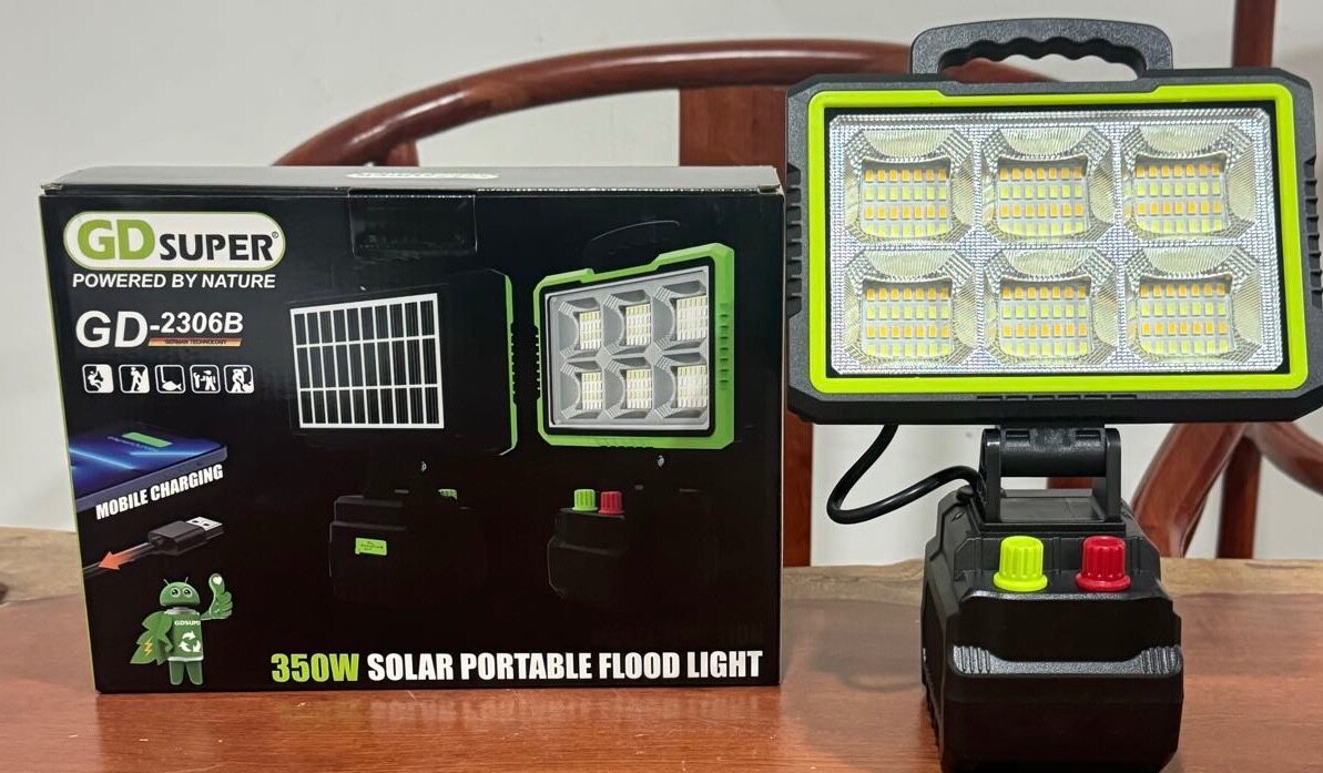 GD SUPER solar Portable flood light