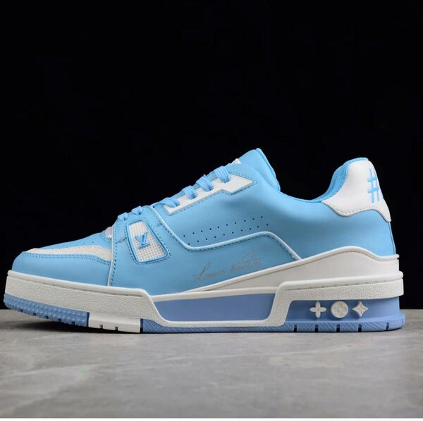 BOTTEGA  ; LOUIS VUITTON