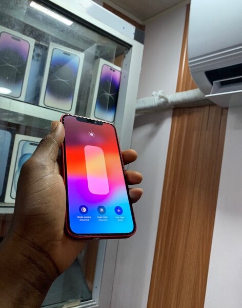 Smartphone Apple Rouge