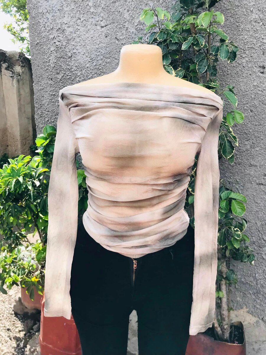 Quality thrifted tops 