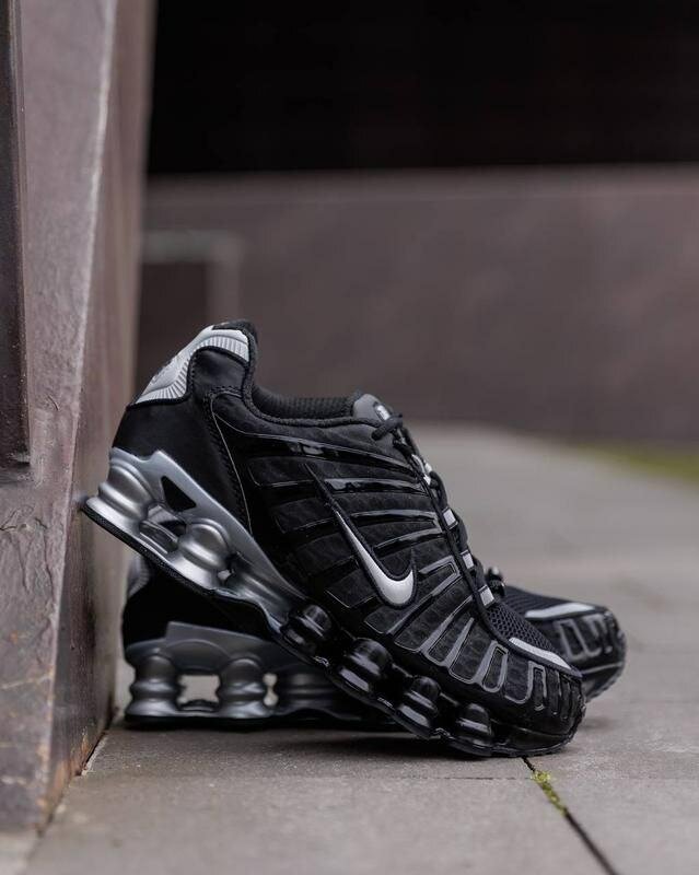 Baskets Noires Sport Homme