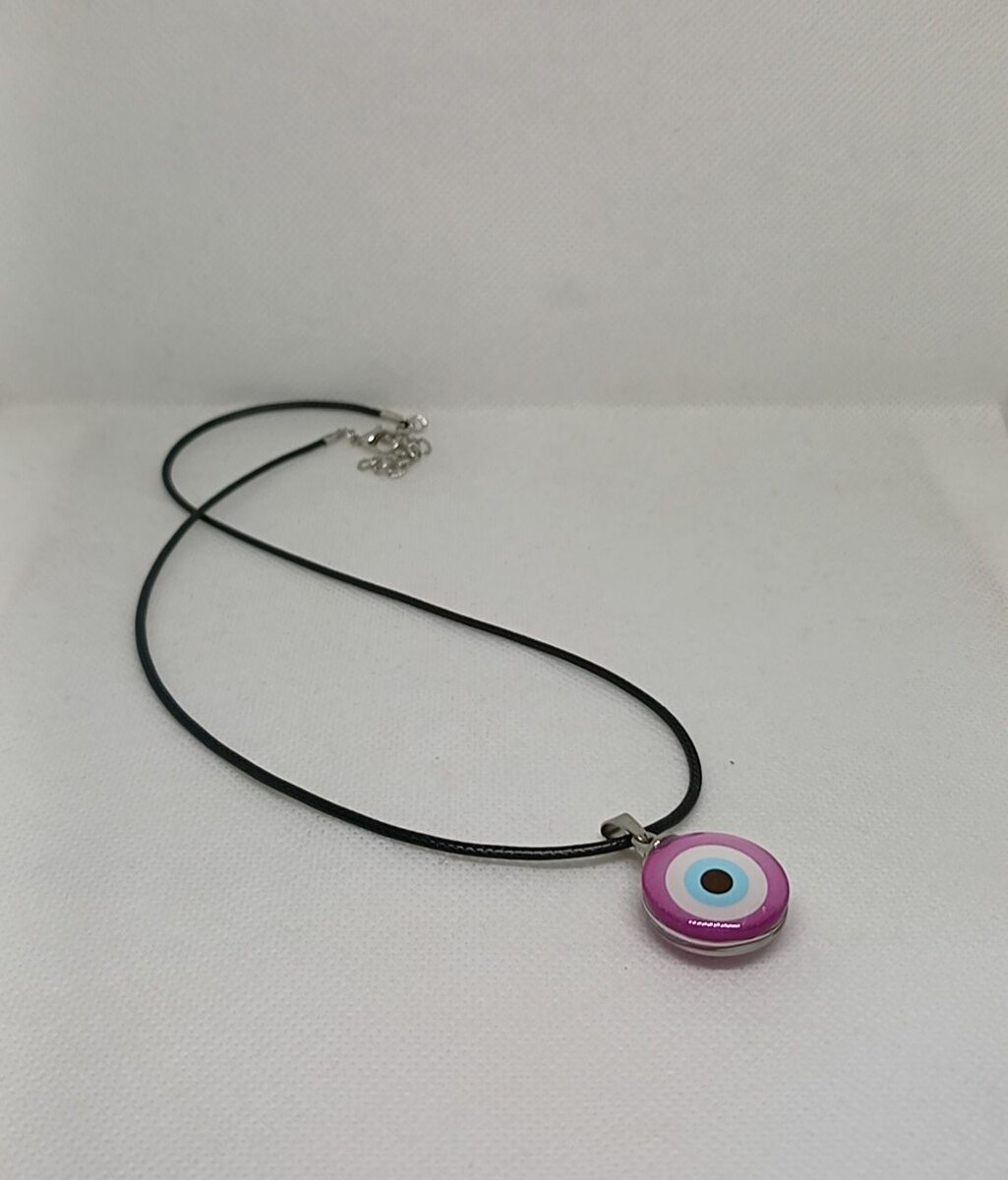 Evil eye necklace pendant