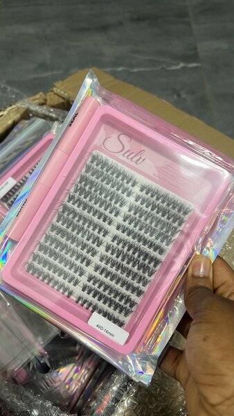 Extensions de Cils Volume Noir