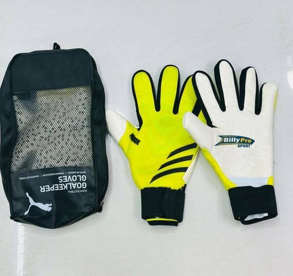 Goal keeper gloves