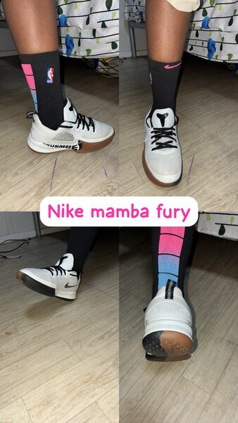 Nike Mamba Fury Sneakers
