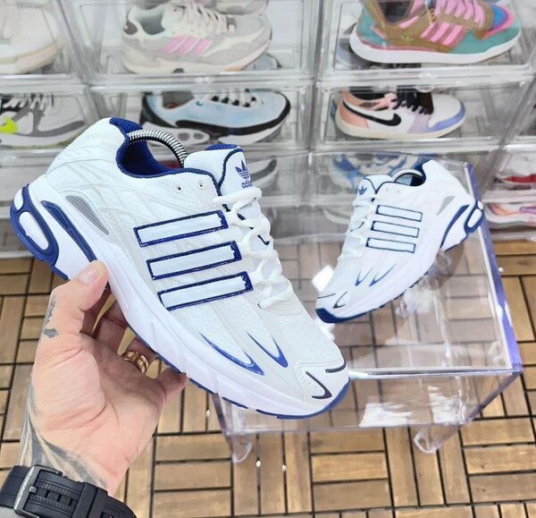 ADIDAS CUSHION  CUSHION