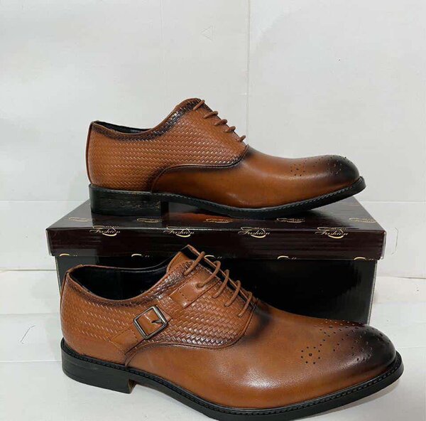 Men's leather boots,brown Sizes: 40-45