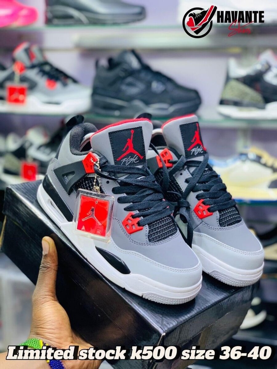 Jordan 4