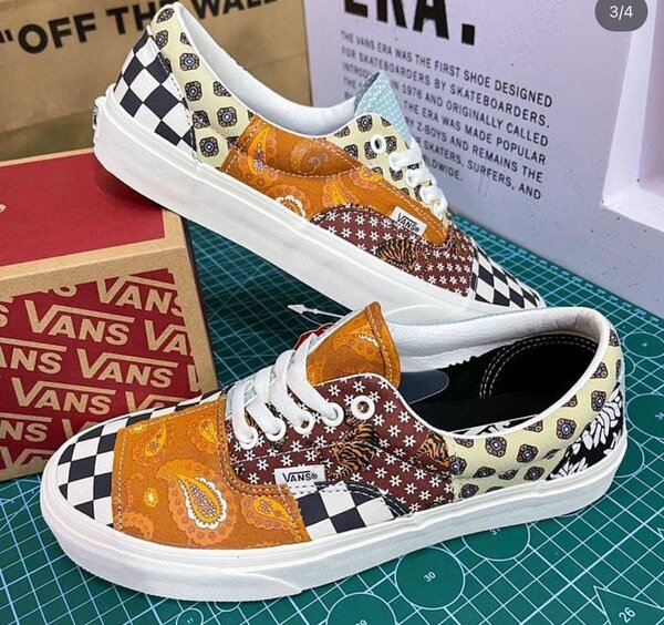 Vans Sneakers