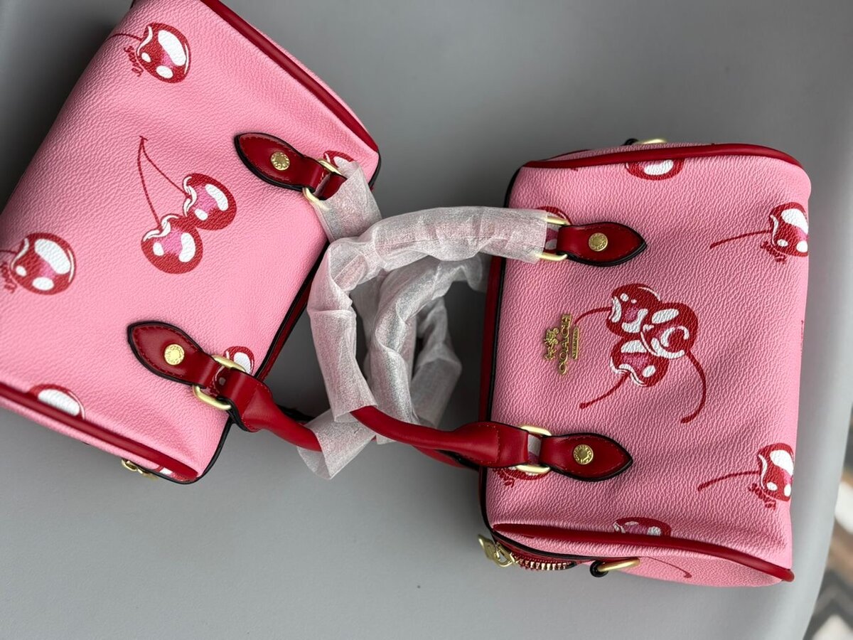 Sac à main cerise rose tendance