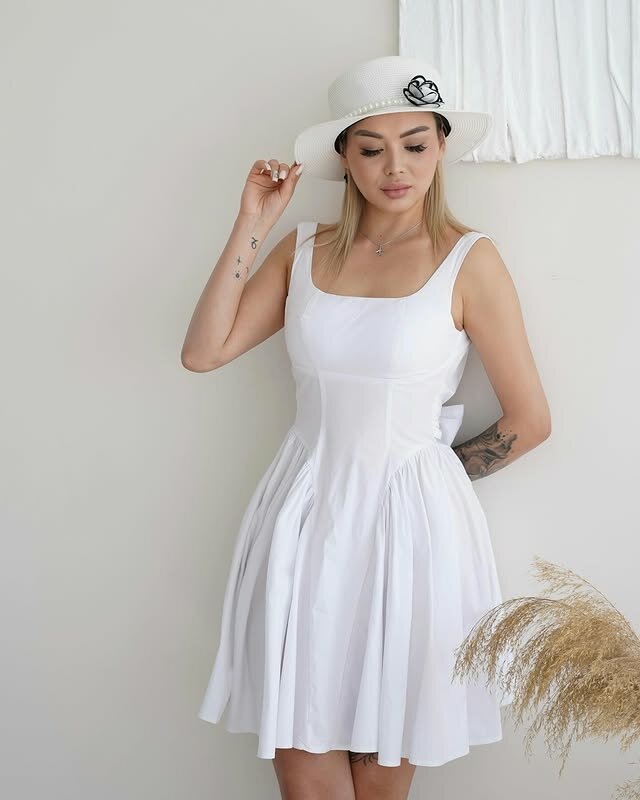 Женское платье