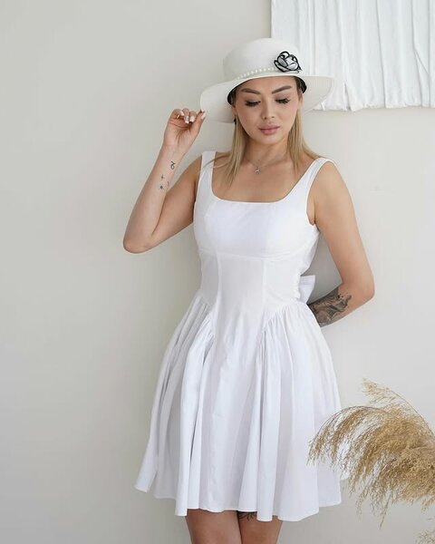 Женское платье