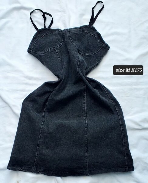 Comfortable and stylish women's denim dress black