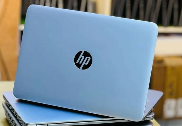 Hp elitebook 820 cor i 5