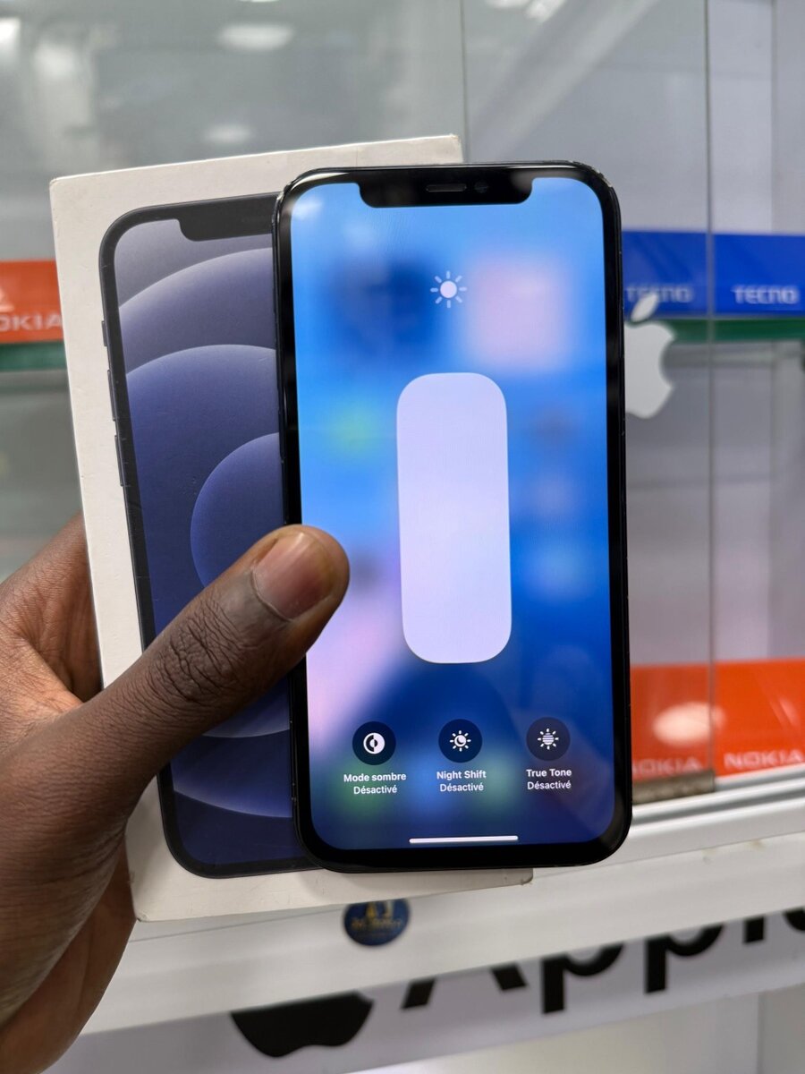 iPhone 12 64GB seconde main