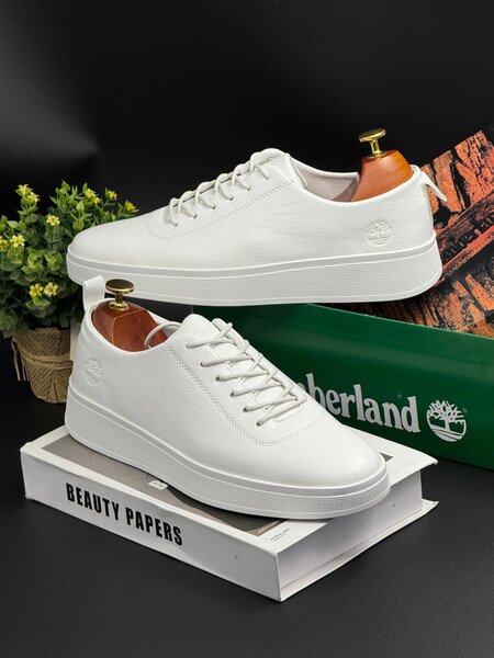 TIMBERLAND ALL WHITE