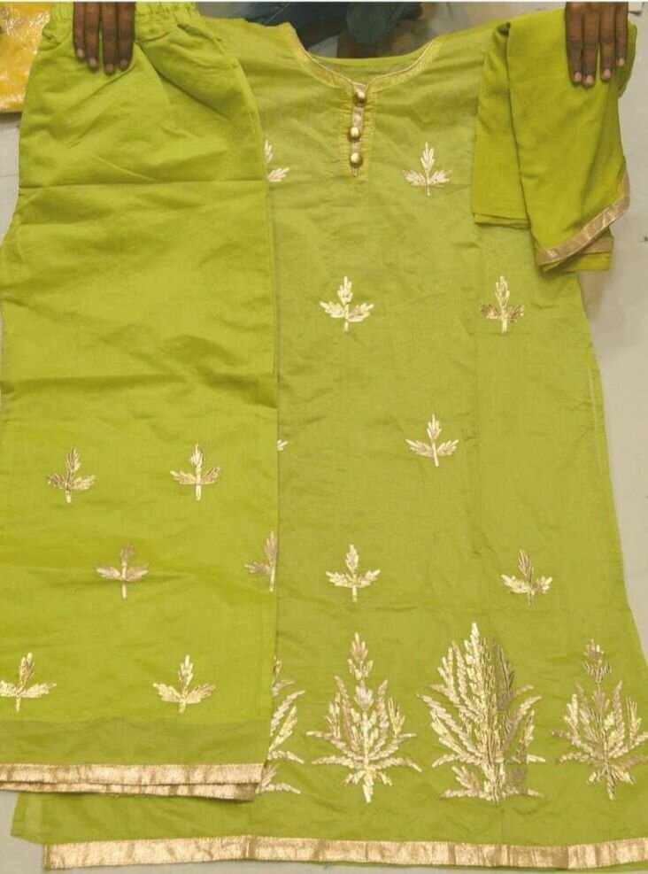 Shafoon 3 Peace Suit