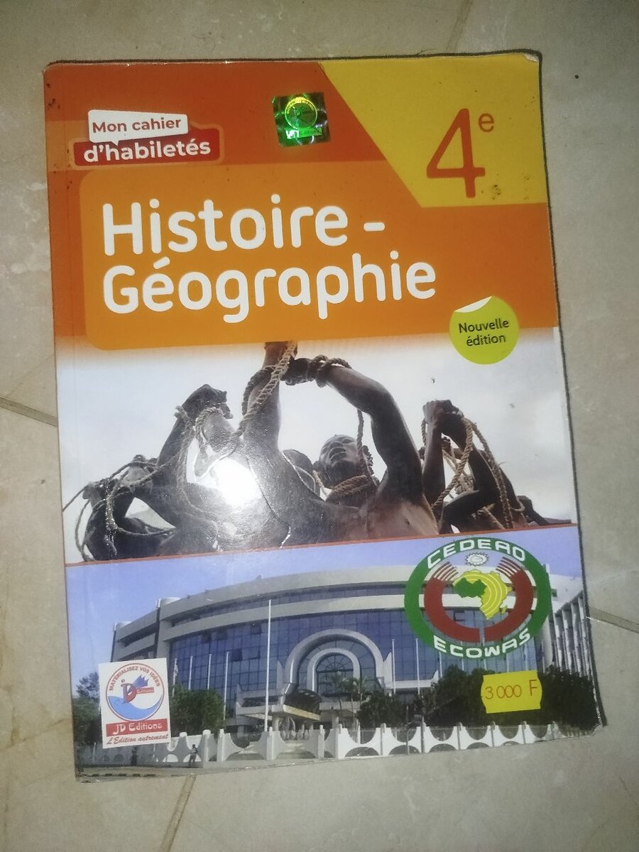 Manuel d'Histoire-Géographie 4e