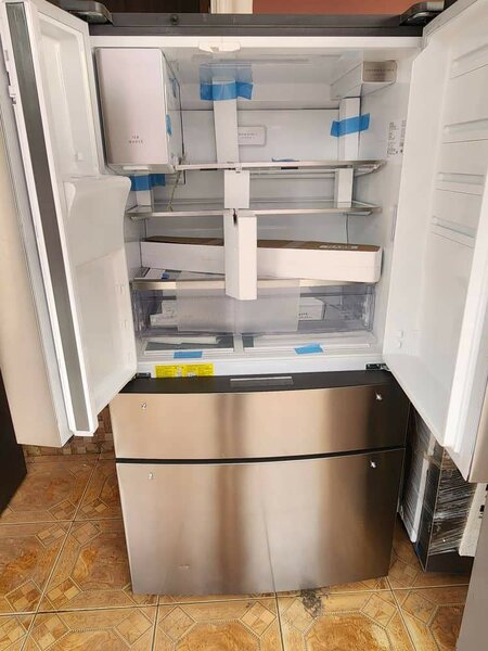 Frigidaire american fridge