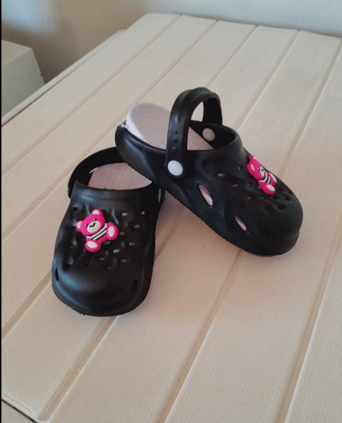 Kids crocs